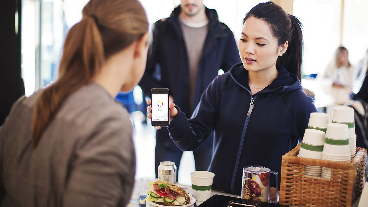 キャッシュレス化が進むとどうなる？ 世界一現金離れの進むスウェーデン | 株式会社アイリッジ